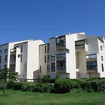 La Rochelle - 3 Pieces Avec Piscine, Parking, Animaux Admis, Proche Plage - Fr-1-551-1